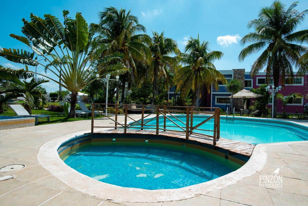Hotel Suites Paraiso Mérida Exteriör bild